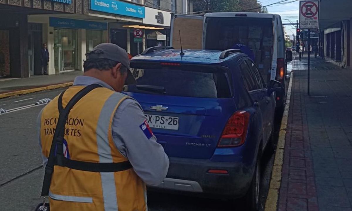 Plan Nacional de Fiscalización: refuerzan controles vehiculares y de comercio en Valdivia 