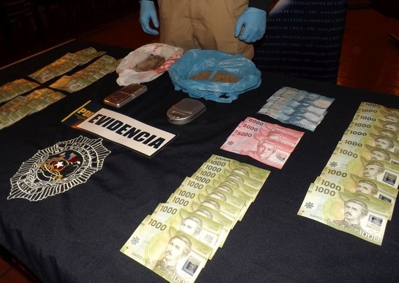 Dos hombres fueron detenidos por venta de droga en Valdivia