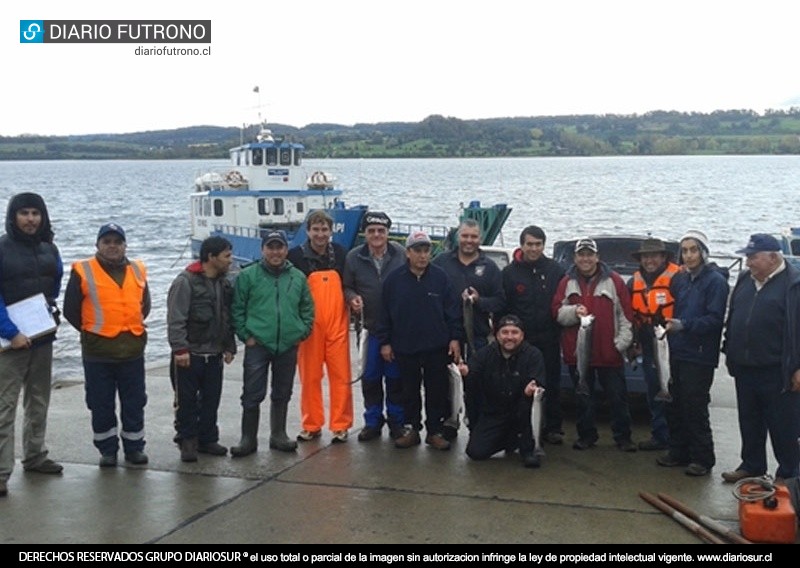 Pescadores de Futrono y Paillaco participaron en último campeonato de la temporada