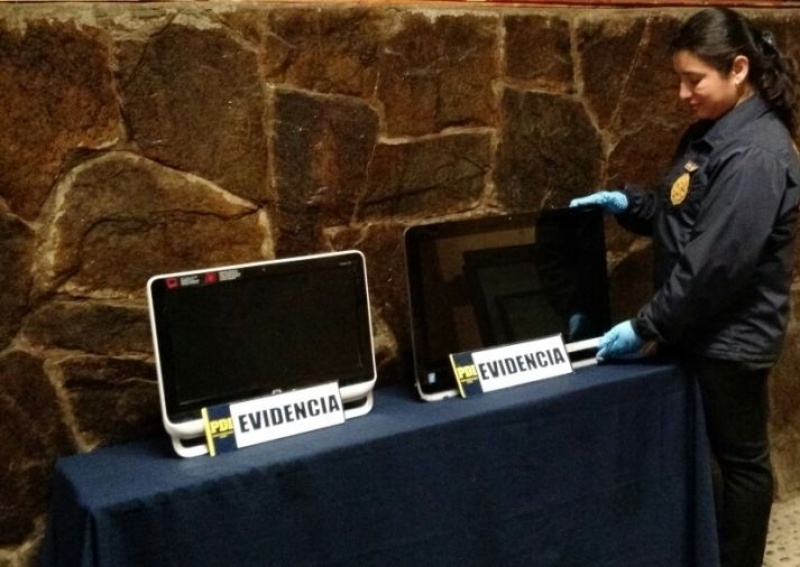 Recuperan computadores robados desde la escuela El Laurel de Valdivia