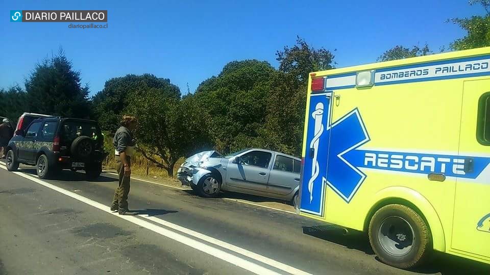 Colisión por alcance deja dos personas lesionadas en Lumaco