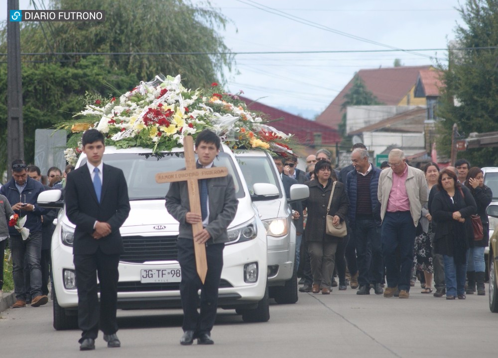 Futrono despidió a su primer Hijo Ilustre, el gran profesor Ramón Quichiyao Figueroa