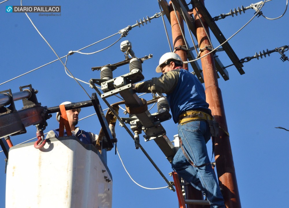 Diversos sectores rurales de Paillaco y Futrono estarán sin luz este domingo