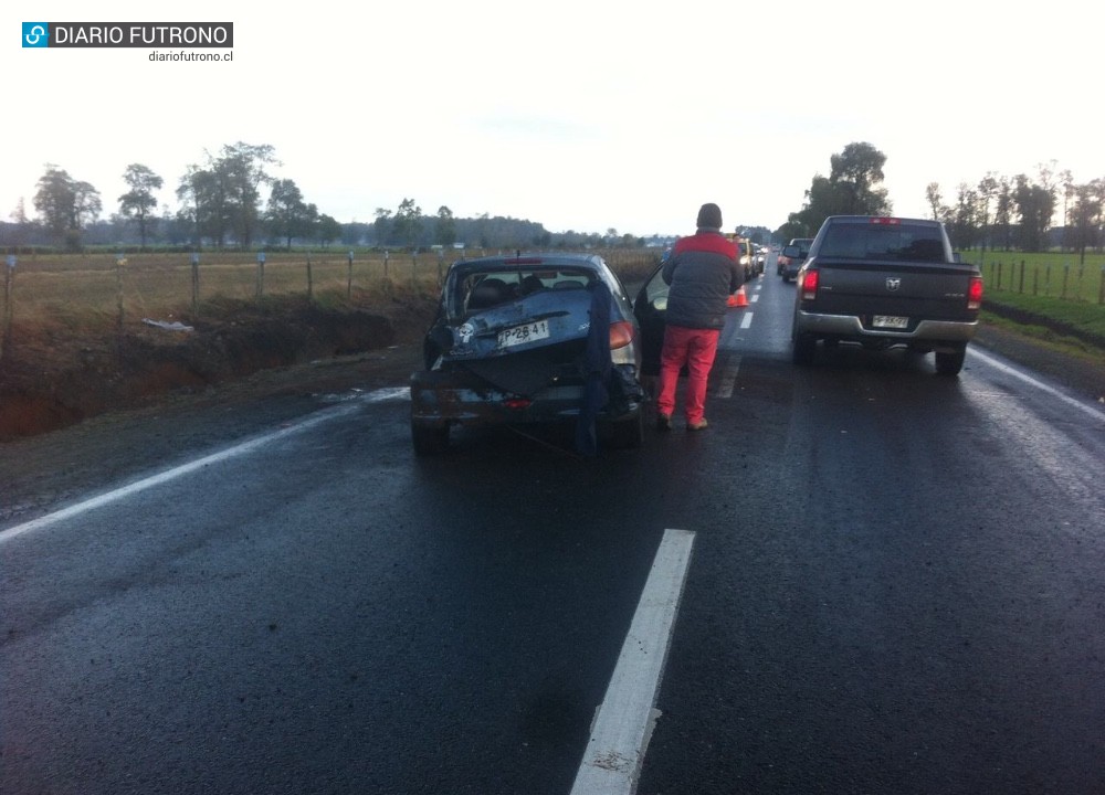 Accidente de tránsito en ruta Futrono-Nontuelá deja dos lesionados