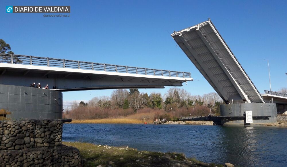 Con descenso del brazo norte comenzó investigación por polémico puente Cau Cau