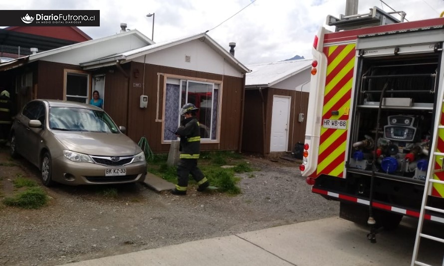 Bomberos de Futrono controló emanación de gas en vivienda