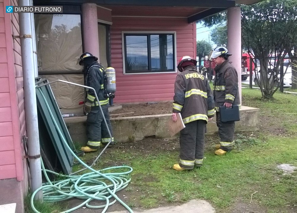 Inspección de Bomberos determinó origen de fuertes olores en el ex consultorio