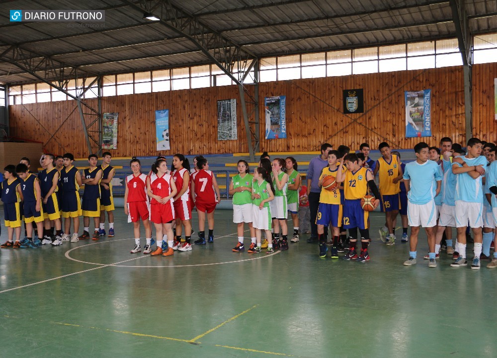 Con triunfo de Liceo San Conrado comienza la 1° Liga Escolar de Futrono