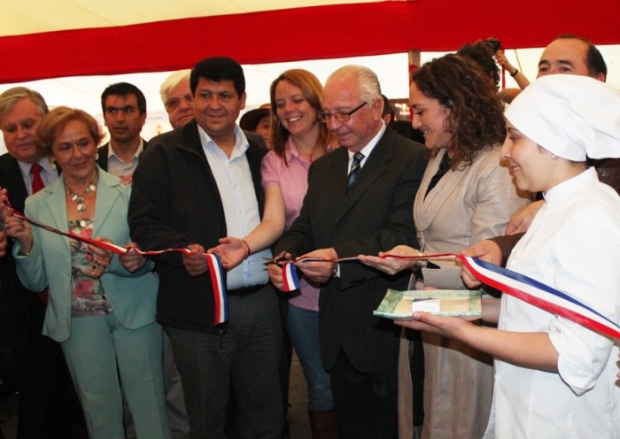 Inaugurada la 3° versión de la Feria Gastronómica “Sabores y Sensaciones del Ranco”