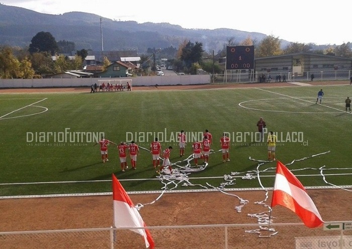 Deportivo Royal entrena con un sólo objetivo: ganar y pasar a la final interregional