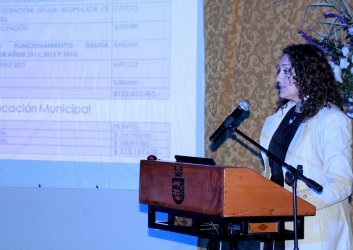 Alcaldesa Sarita Jaramillo presentó avances en diversas áreas durante su primera cuenta pública