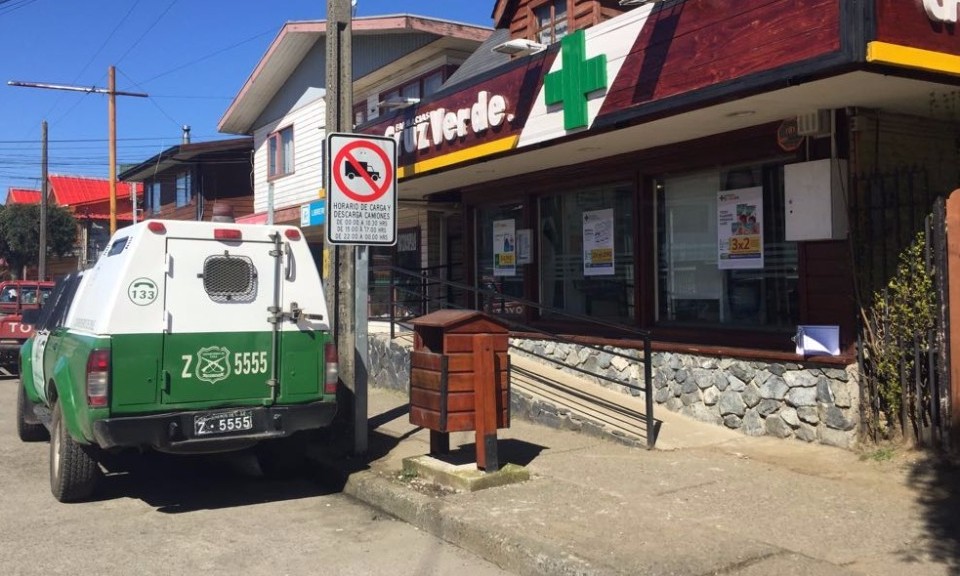 Desconocidos robaron caja fuerte y psicotrópicos en Farmacia Cruz Verde de Futrono