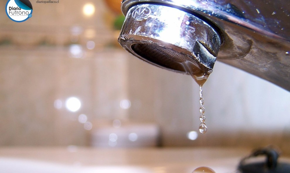 Vecinos de Maihue se encuentran sin agua desde este lunes