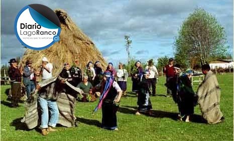 Comunidades mapuche-huilliche piden a turistas respetar desarrollo de guillatún en Lago Maihue