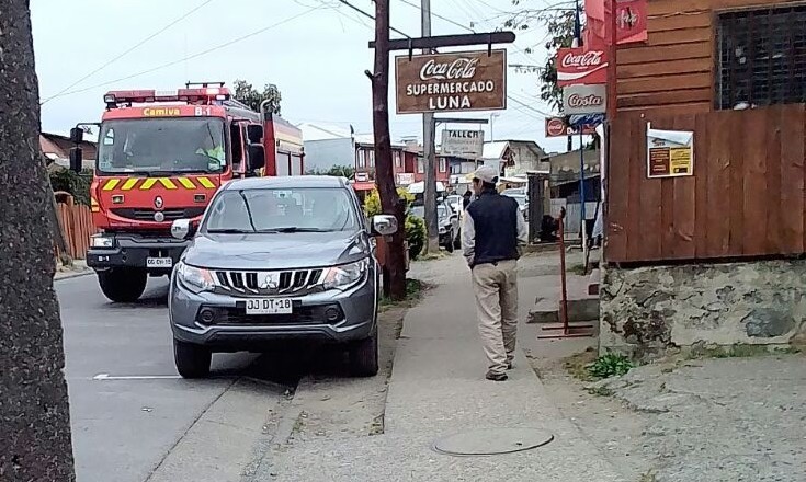 Inflamación de cañón en supermercado "Luna" movilizó a bomberos de Futrono