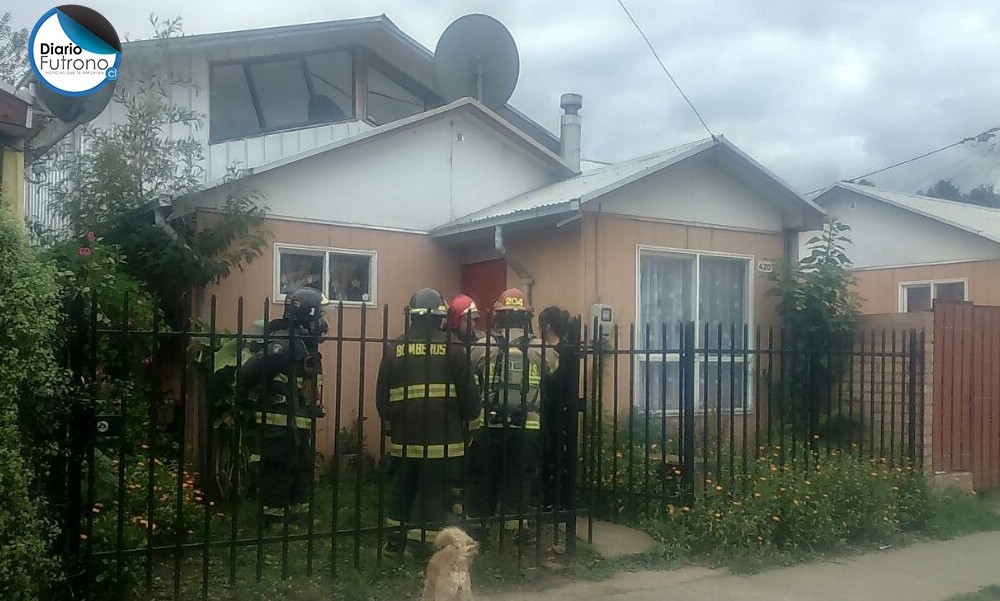 Controlada emergencia de bomberos por posible fuga de gas