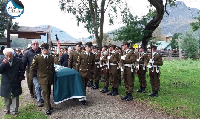 Emotiva despedida brindó comunidad llifenina a Manuel González González Q.E.P.D.