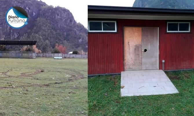 Vecinos de Llifén denunciaron daños en cancha de fútbol del sector