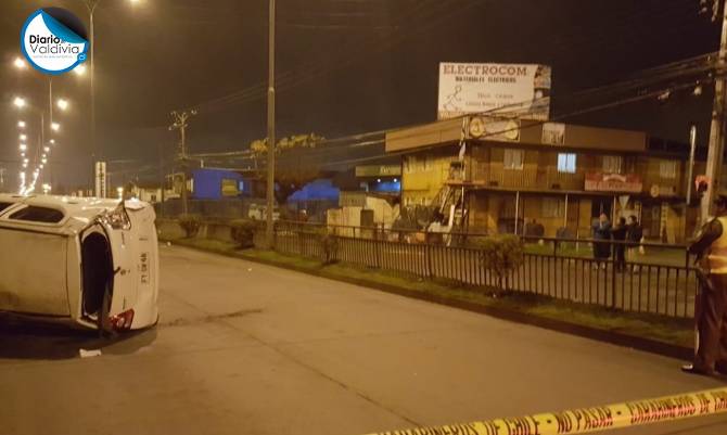 Conductor murió tras salir eyectado de su vehículo en Valdivia