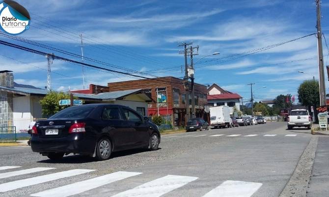 Consulta ciudadana definirá cobro de estacionamientos en la calle principal de Futrono