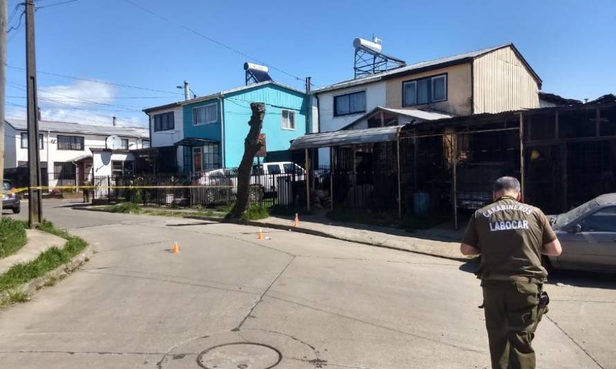 Comerciante de Valdivia repelió a balazos asalto a su local e hirió a un delincuente
