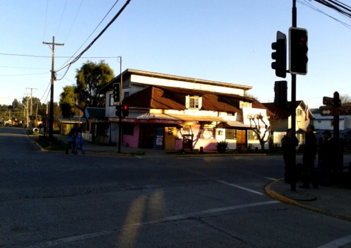 Falleció mujer que fue atropellada en semáforos de Los Lagos