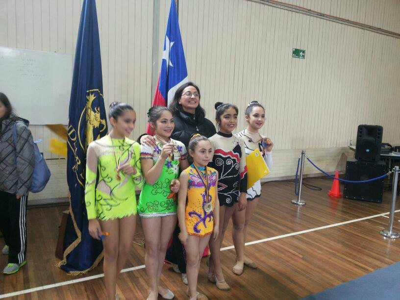 Club de Gimnasia Rítmica consiguió 6 medallas en Valdivia