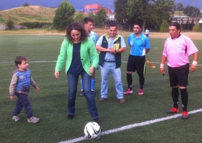 Alcaldesa dio el vamos a la sede Futrono del Mundialito UACh