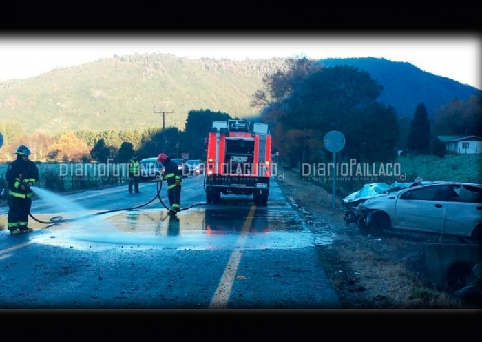 Camino escarchado provocó accidente de tránsito en sector Cerrillos de Futrono