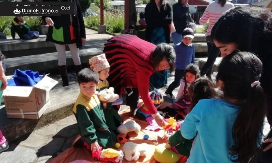 Centro Educacional Huelemu realizó con éxito la Primera Feria del Trueque en Futrono