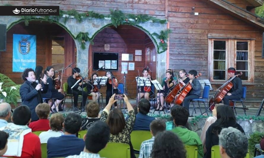 Orquesta Divertimento realizó concierto de fin de año en Futrono