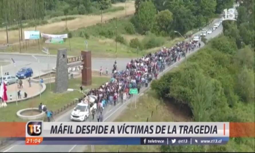 Máfil exige soluciones tras despedir a víctimas de accidente: “No queremos más calmantes”