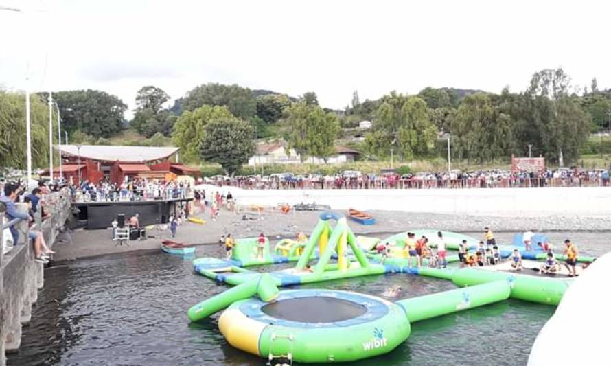 Parque Acuático Akuantún de Lago Ranco despide el verano con gran promoción de fin de semana