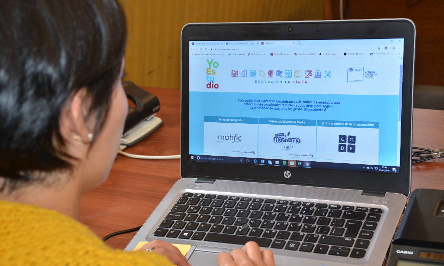Mineduc lanzó portal YoEstudio.cl para reforzar asignaturas fuera de la sala de clases