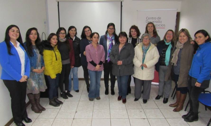Emprendedoras del Ranco finalizan con éxito Escuela de Fortalecimiento Empresarial Femenino 2019