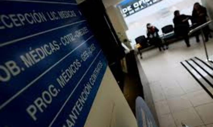 Seremi de Gobierno informa que Isapres no podrán aumentar precio de planes por patologías GES
