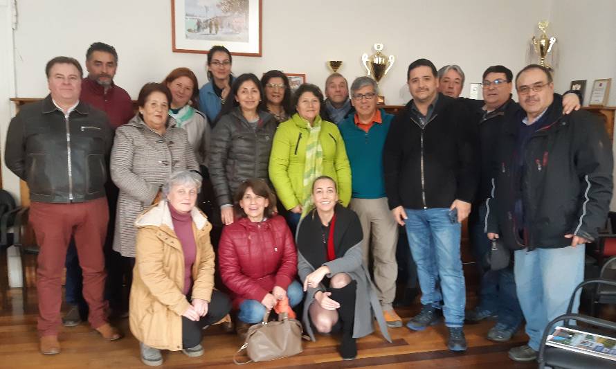 Asociación de gremios de turismo de Los Ríos inicia trabajo conjunto con la intendencia regional