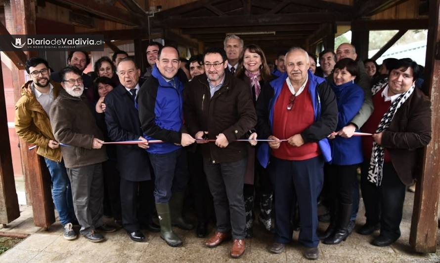 En Máfil se inauguró Centro de Innovación Colaborativo para apoyar a los agricultores de la región