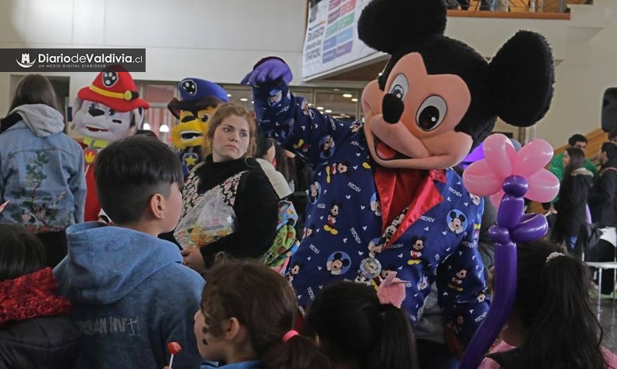 Niños de residencias de protección celebraron su día en Los Ríos