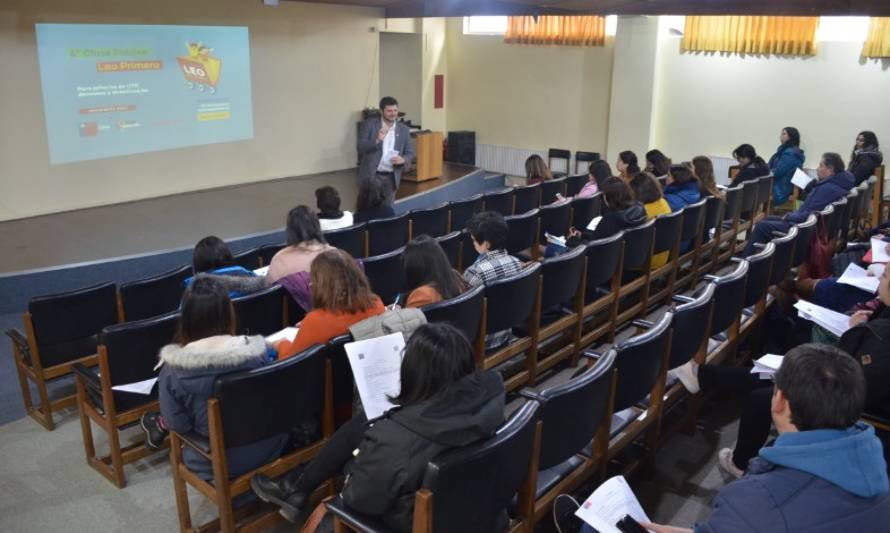 Cerca de 150 profesores y jefes técnicos participaron en cuarta Clase Pública del Plan Leo Primero en Los Ríos