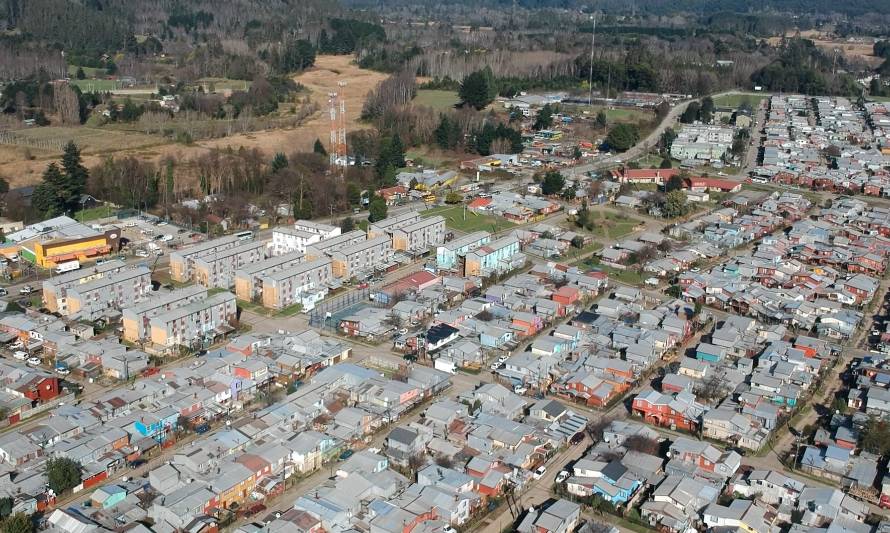 Minvu Los Ríos busca reubicar a 256 familias en barrios más integrados