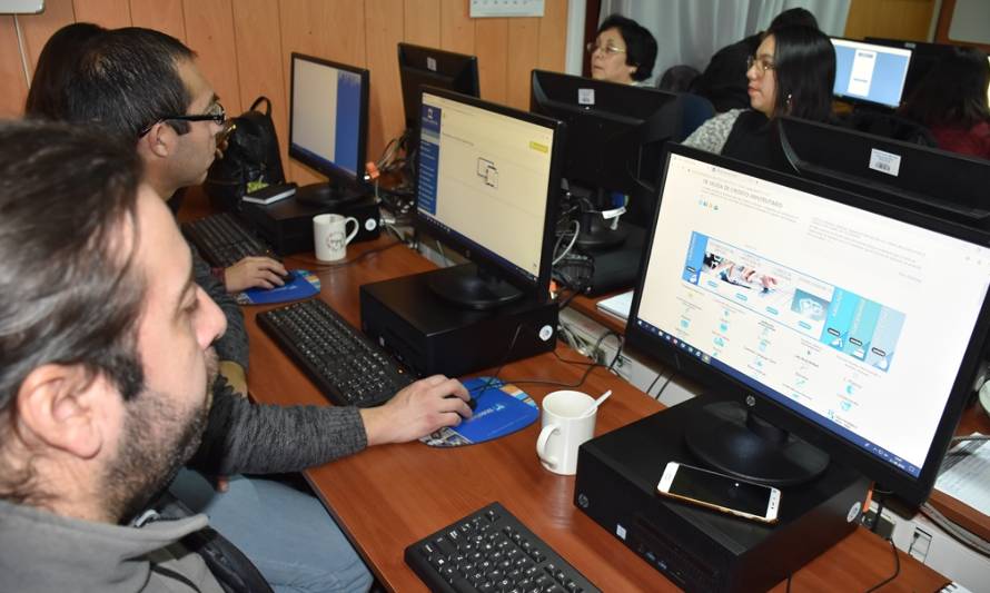 Juzgado de Familia de Valdivia implementa plan piloto para mejorar acceso de usuarios a consultas digitales