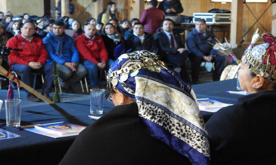 Autoridades destacan avance y desarrollo de la mujer mapuche en Los Ríos