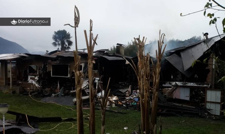 Alarma de bomberos por rebrote de incendio en sector Diolón