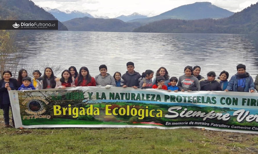 Brigada Ecológica Siempre Verde protege el humedal Puerto Los Llolles