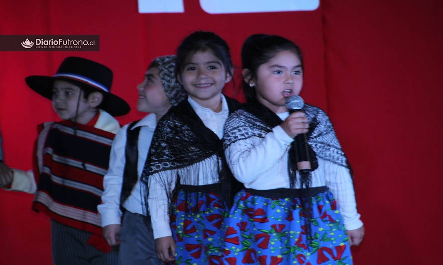 Colegio Balmaceda cerró Fiestas Patrias con Fiesta de la Chilenidad 