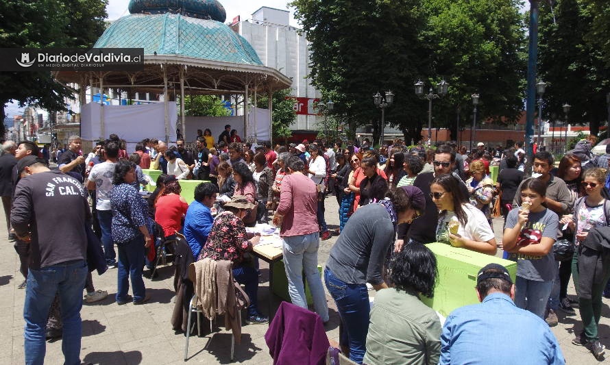Consulta ciudadana: Miles de autoconvocados ponen en jaque a 6 alcaldes de Los Ríos