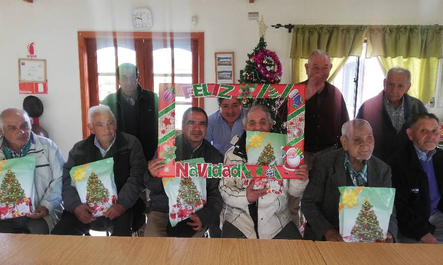 SOCOEPA celebró Navidad con adultos mayores de la Región de Los Ríos