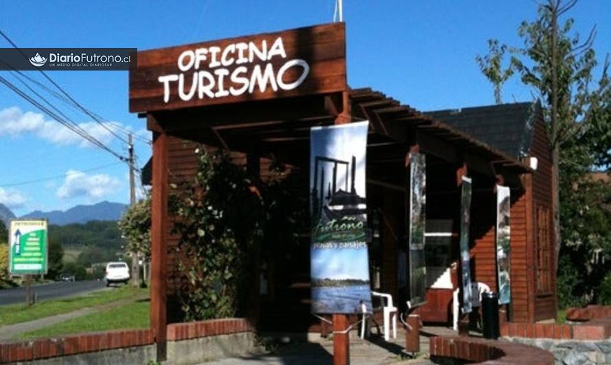 Salvavidas e informadores turísticos denuncian a Municipalidad de Futrono por contratos irregulares