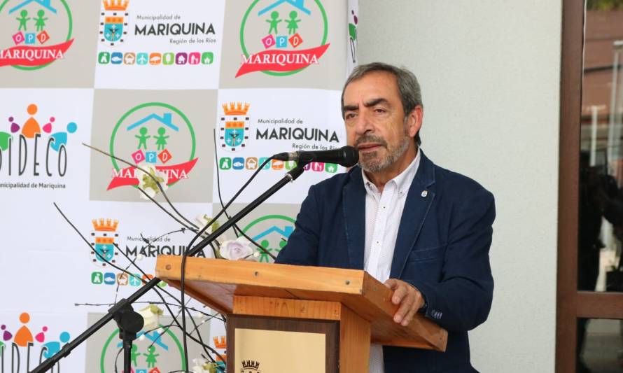 Alcalde de Mariquina llamó a las autoridades a “actuar con seriedad” y reponer stock de vacunas 